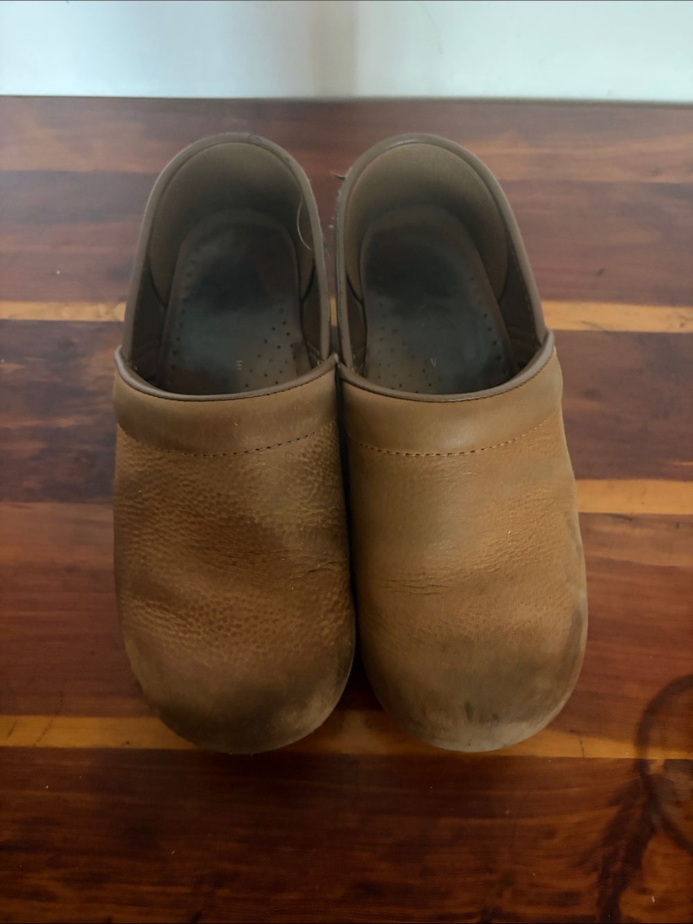 Dansko Professional Honey Distressed Leather Clogs Size 37 Wide, 6.5 - 7W WIDE